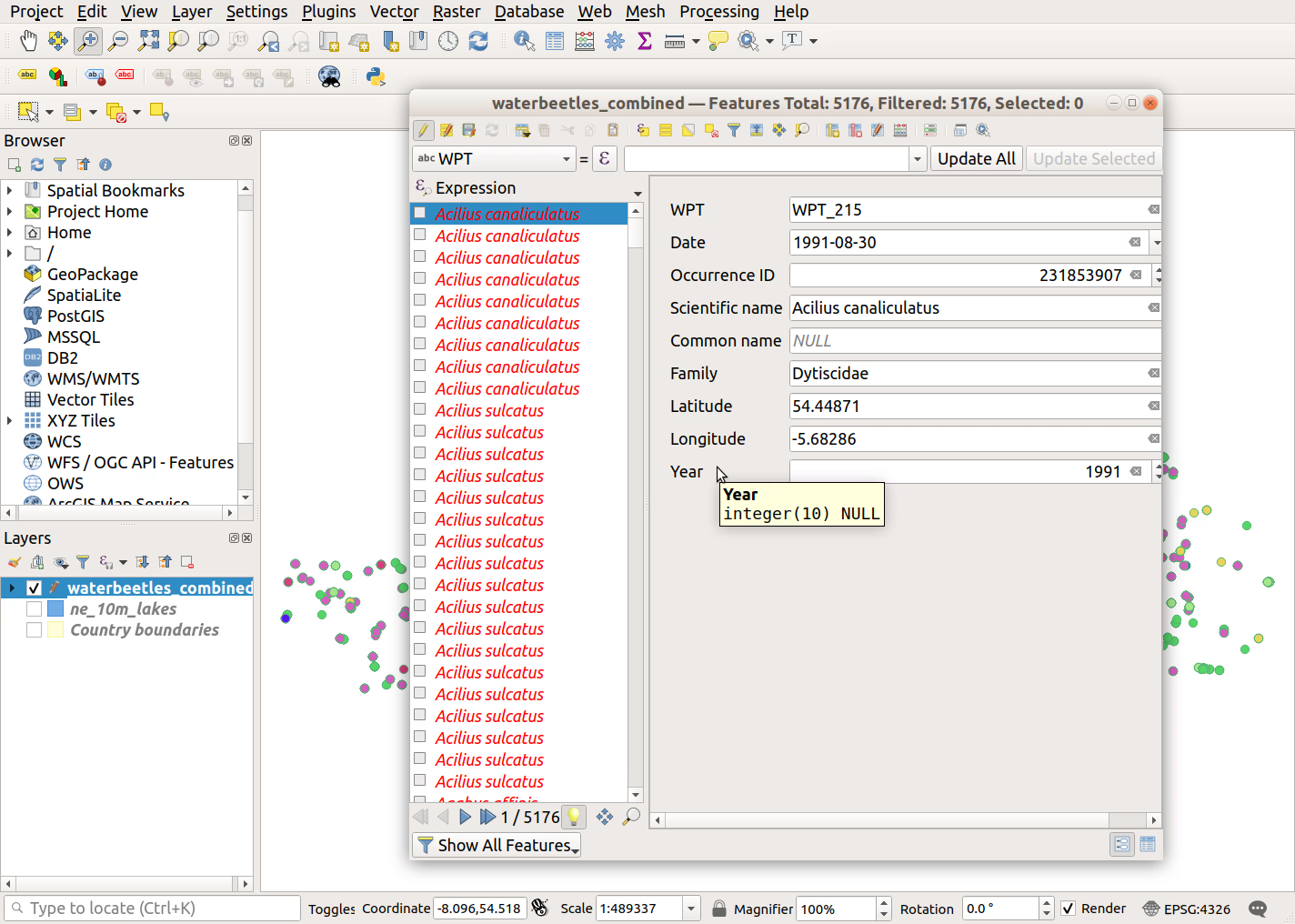 QGIS screenshot: View new field