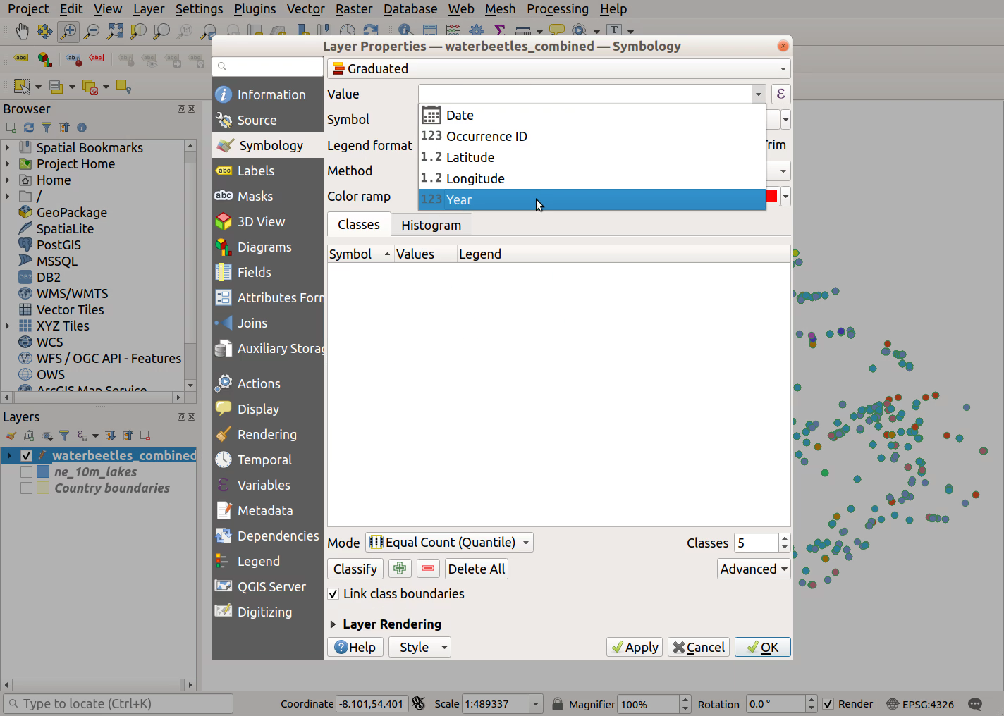 QGIS screenshot: Choose Year field